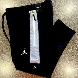 Nike Air Jordan Pants - Mens size L